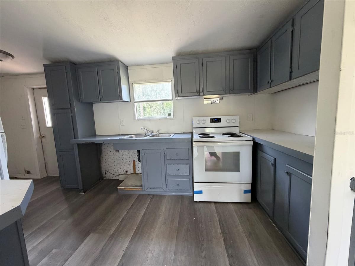 5363 ORANGE STREET — photo 9 of 18