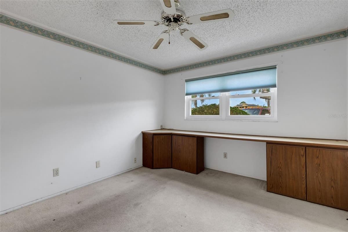 114 FERNWOOD CIRCLE — photo 25 of 41