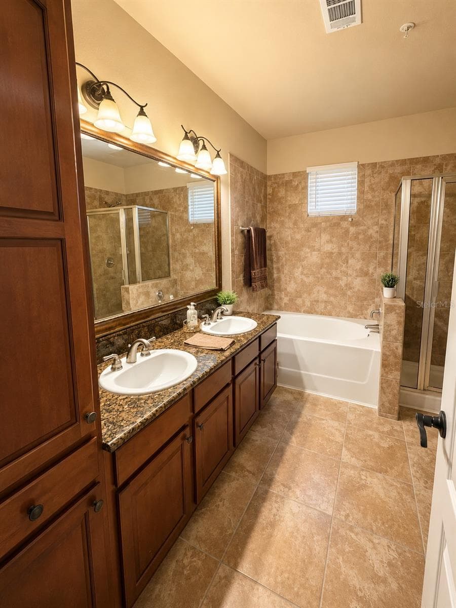 901 CHARO PARKWAY — photo 11 of 21