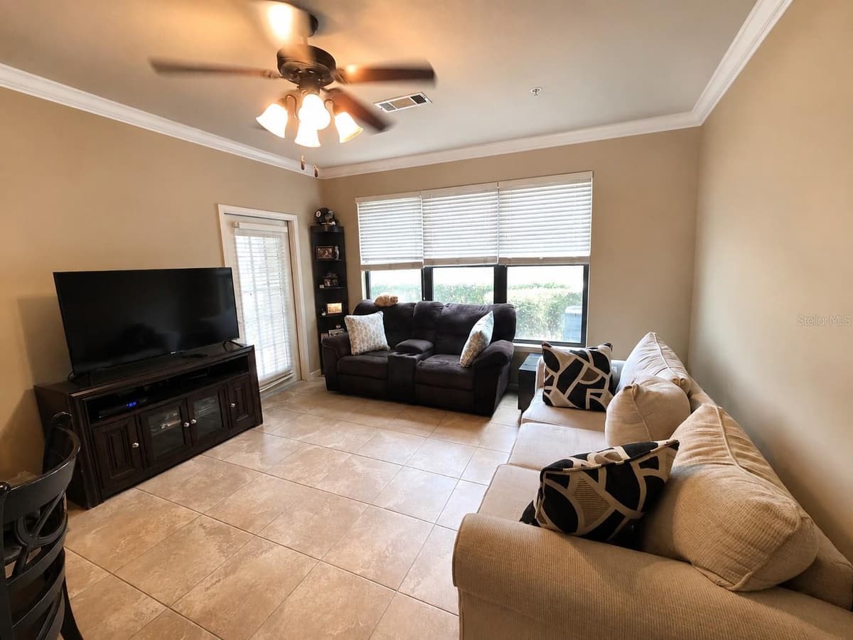 901 CHARO PARKWAY — photo 9 of 21