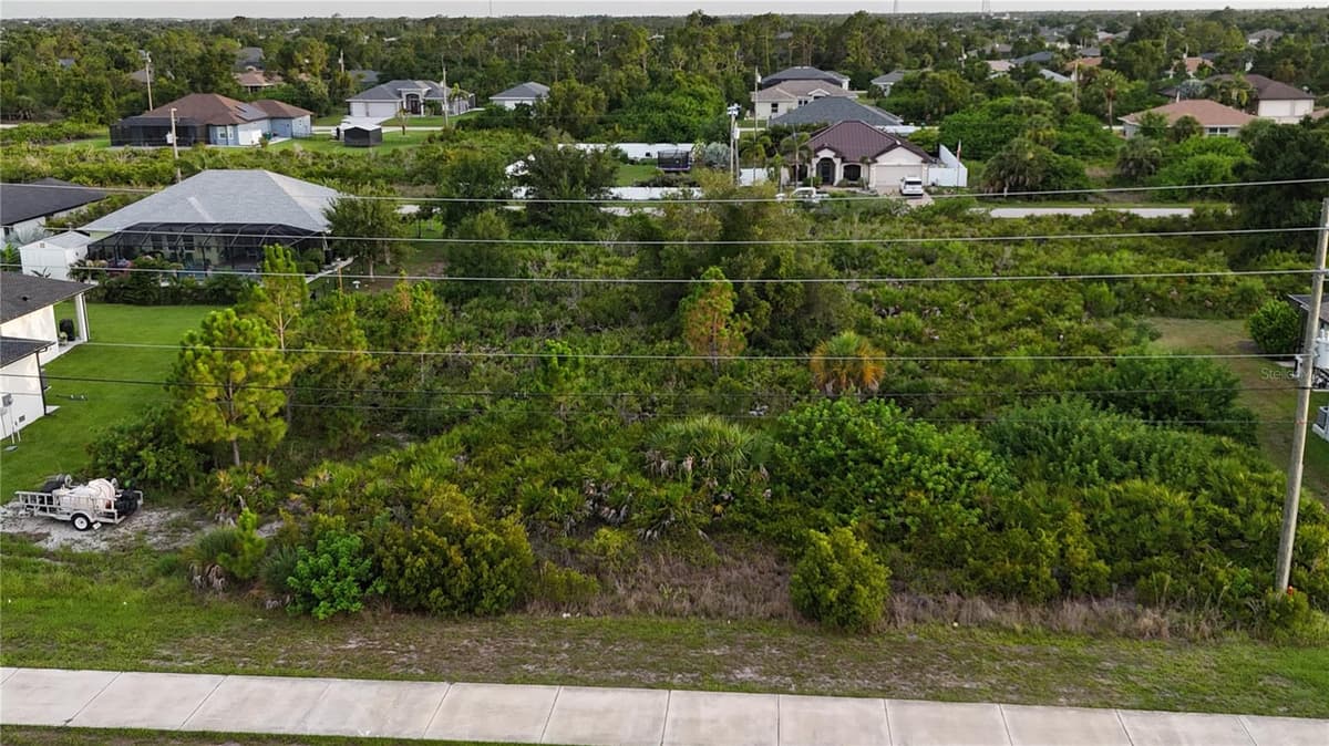 13423 INGRAHAM BOULEVARD — photo 11 of 12
