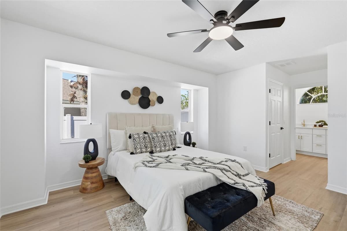 4850 SALFORD BOULEVARD — photo 17 of 34