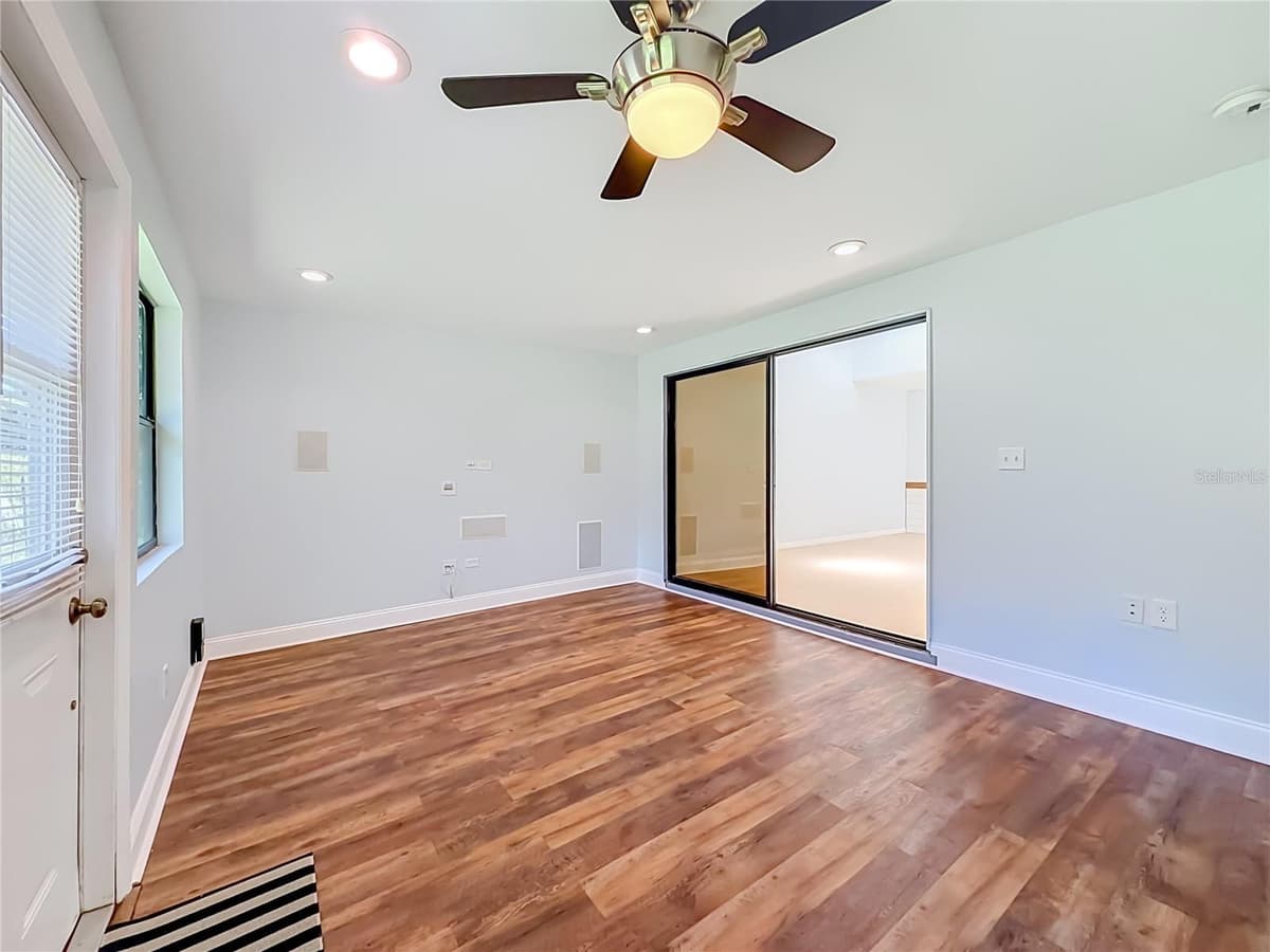 712 TEAL LANE — photo 53 of 64