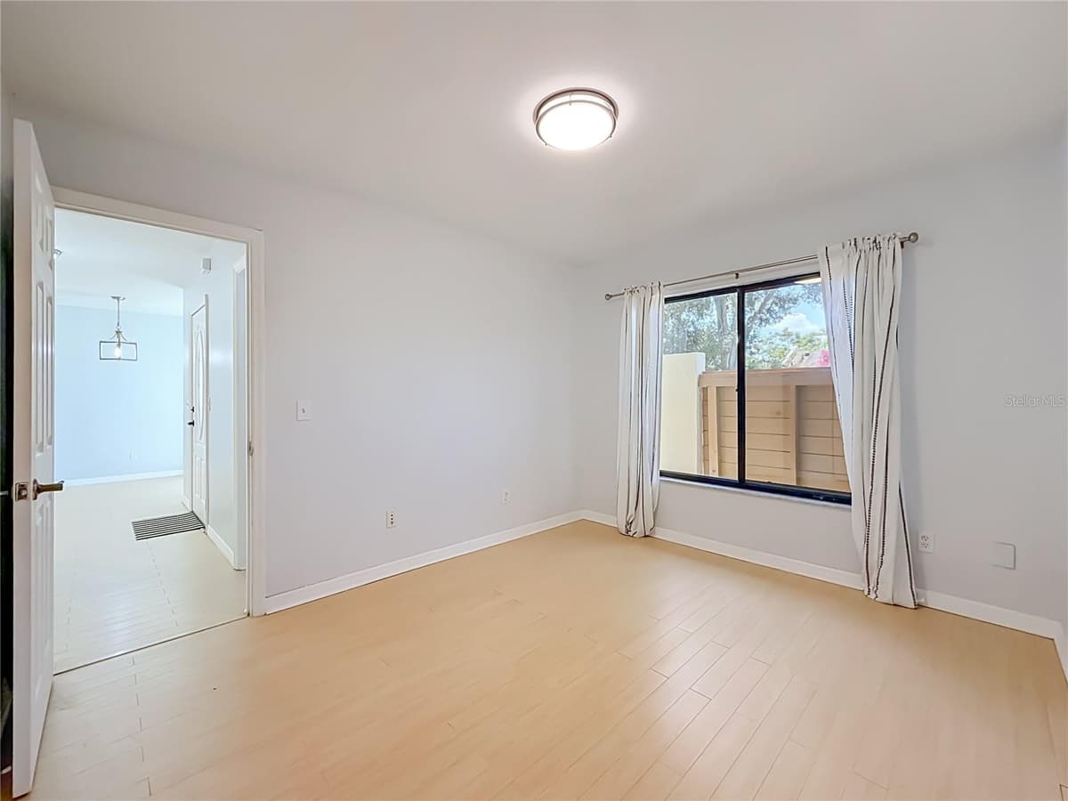 712 TEAL LANE — photo 31 of 64