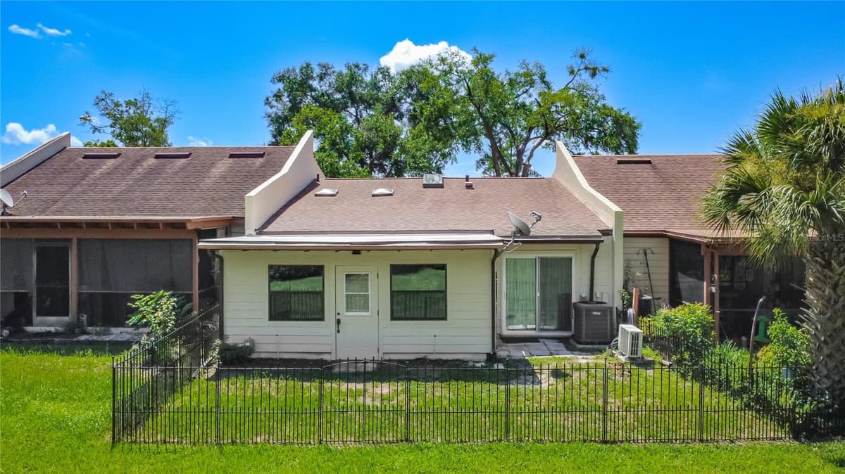 712 TEAL LANE — photo 58 of 64