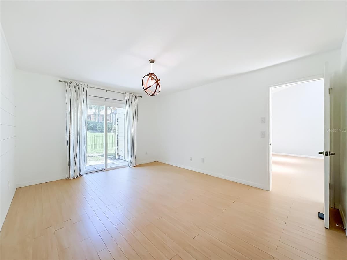 712 TEAL LANE — photo 35 of 64