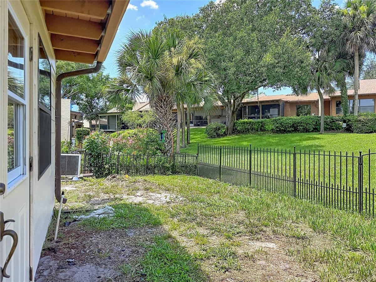 712 TEAL LANE — photo 56 of 64