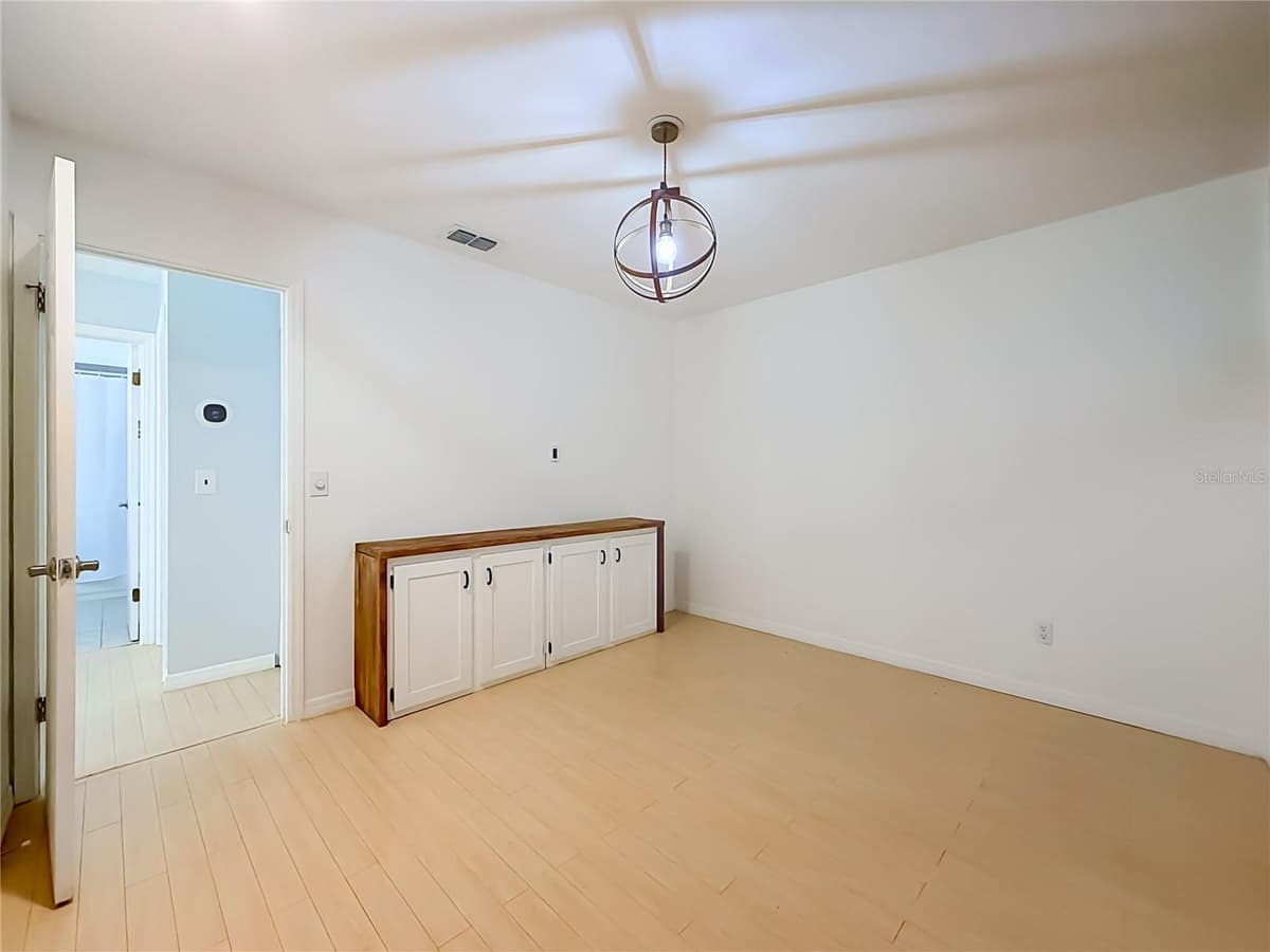 712 TEAL LANE — photo 43 of 64