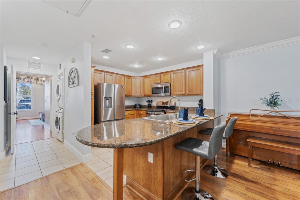 7636 HERITAGE CROSSING WAY — photo 17 of 53
