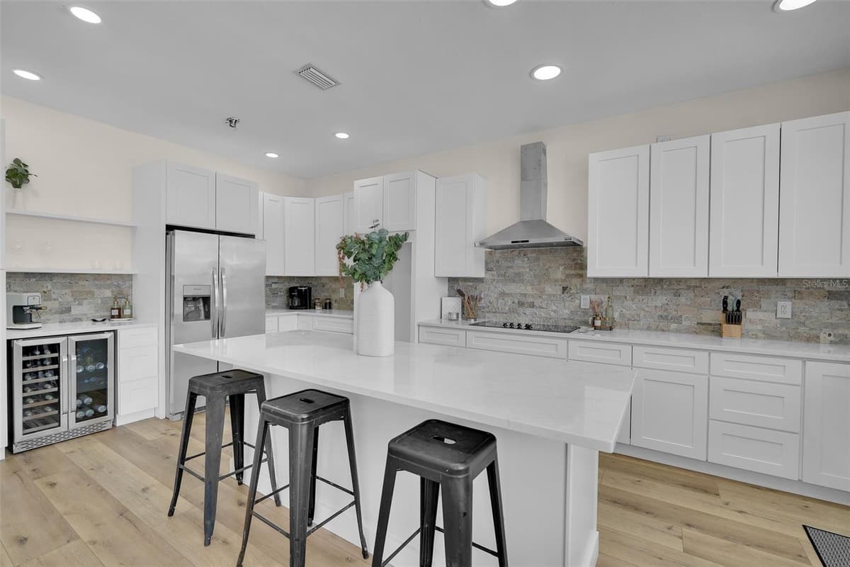 1250 LORETTO CIRCLE — photo 14 of 60