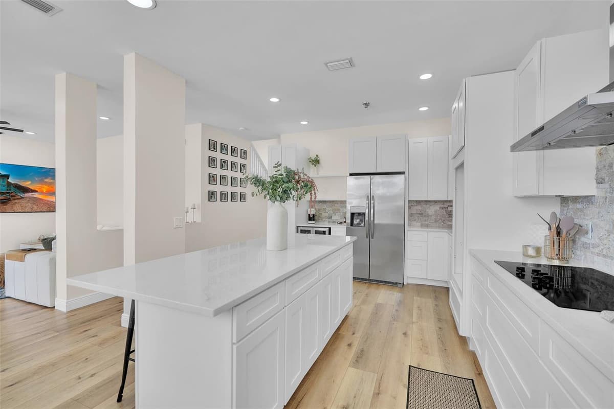 1250 LORETTO CIRCLE — photo 12 of 60