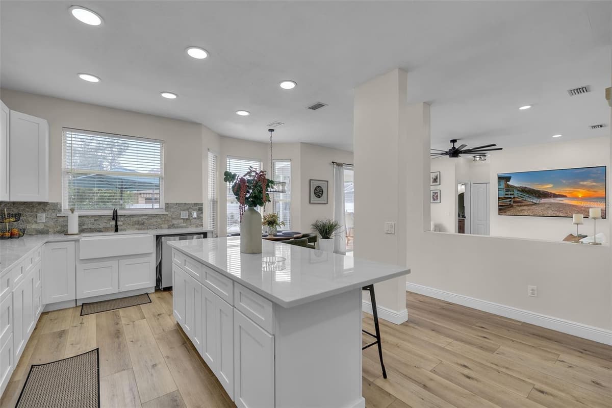 1250 LORETTO CIRCLE — photo 15 of 60