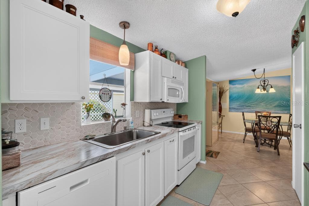 1226 POMPANO LANE — photo 24 of 63