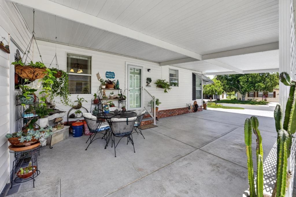 1226 POMPANO LANE — photo 9 of 63