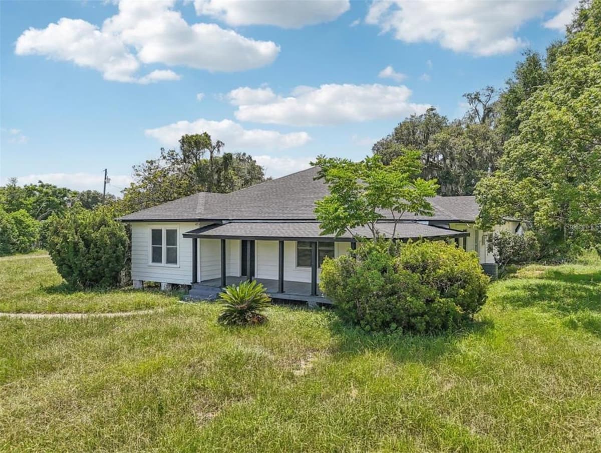 41333 STATE ROAD 19 — photo 1 of 18