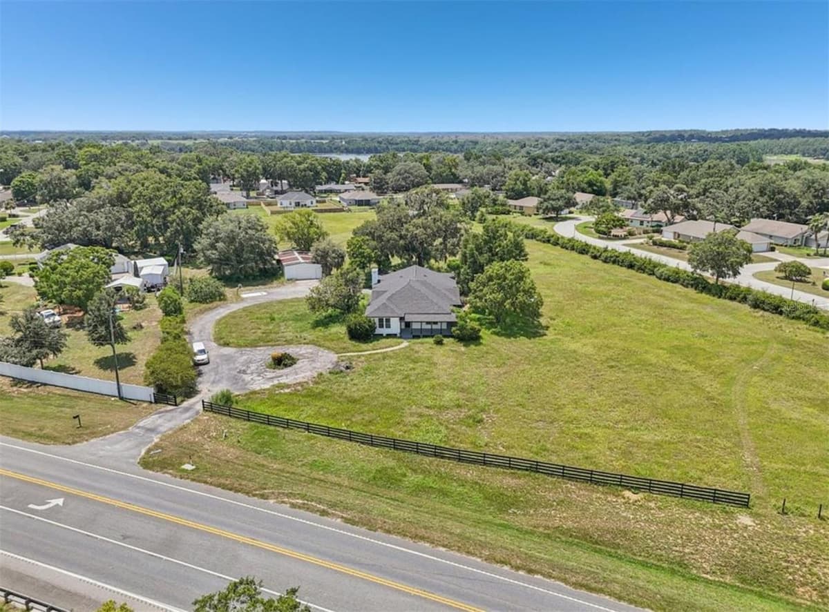 41333 STATE ROAD 19 — photo 13 of 18