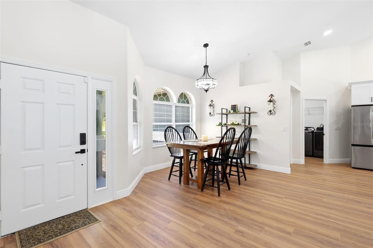 5042 PEPPERMINT DRIVE — photo 15 of 52