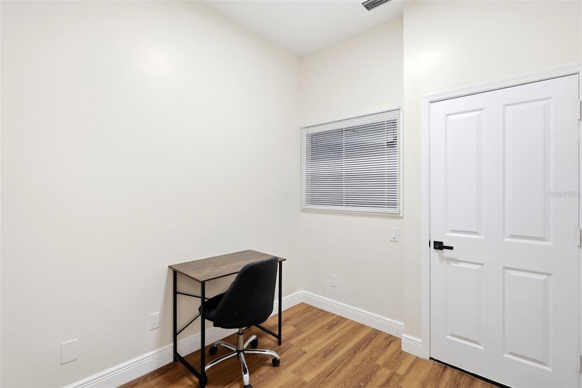 5042 PEPPERMINT DRIVE — photo 34 of 52