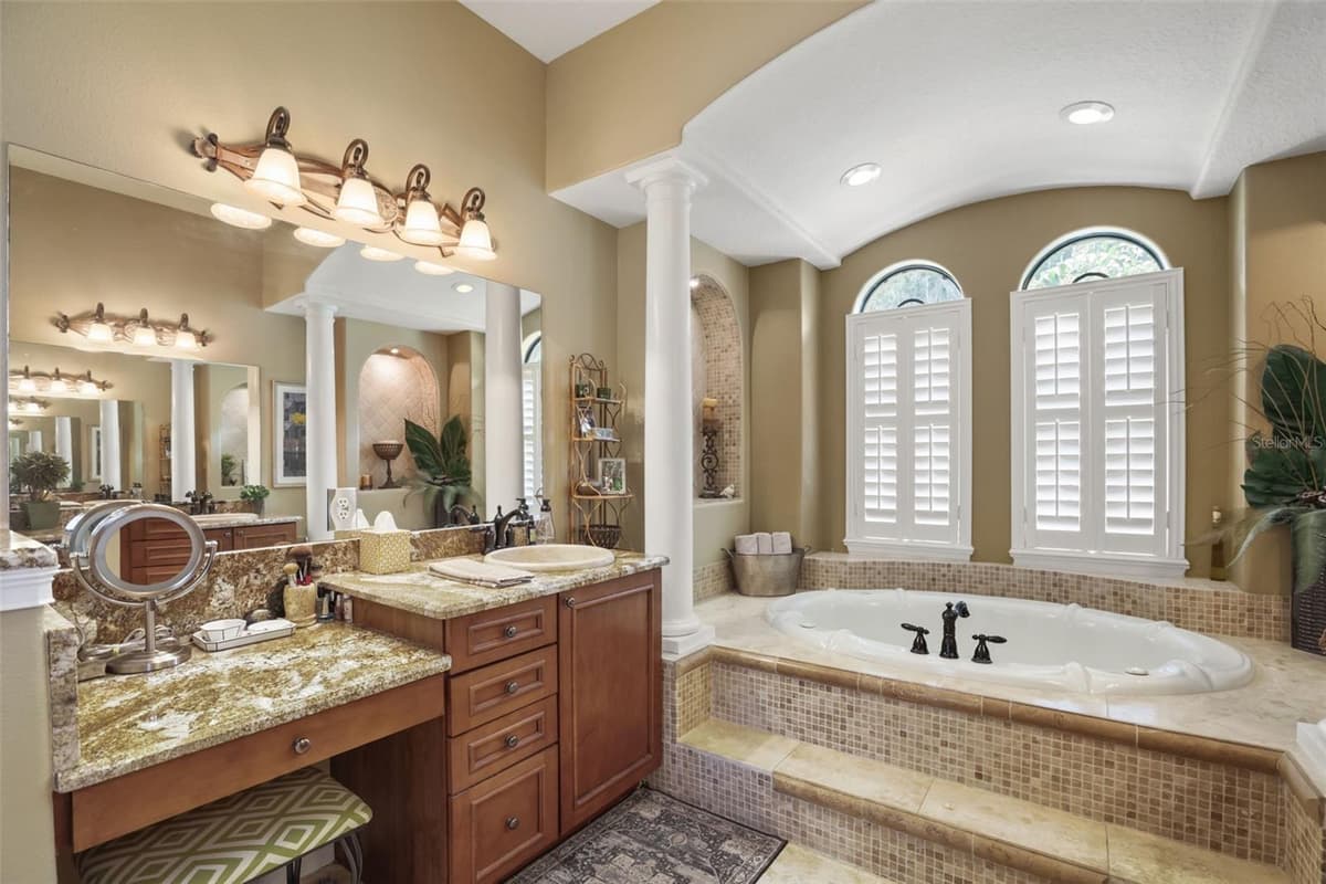 863 CARDINAL POINTE COVE — photo 28 of 58