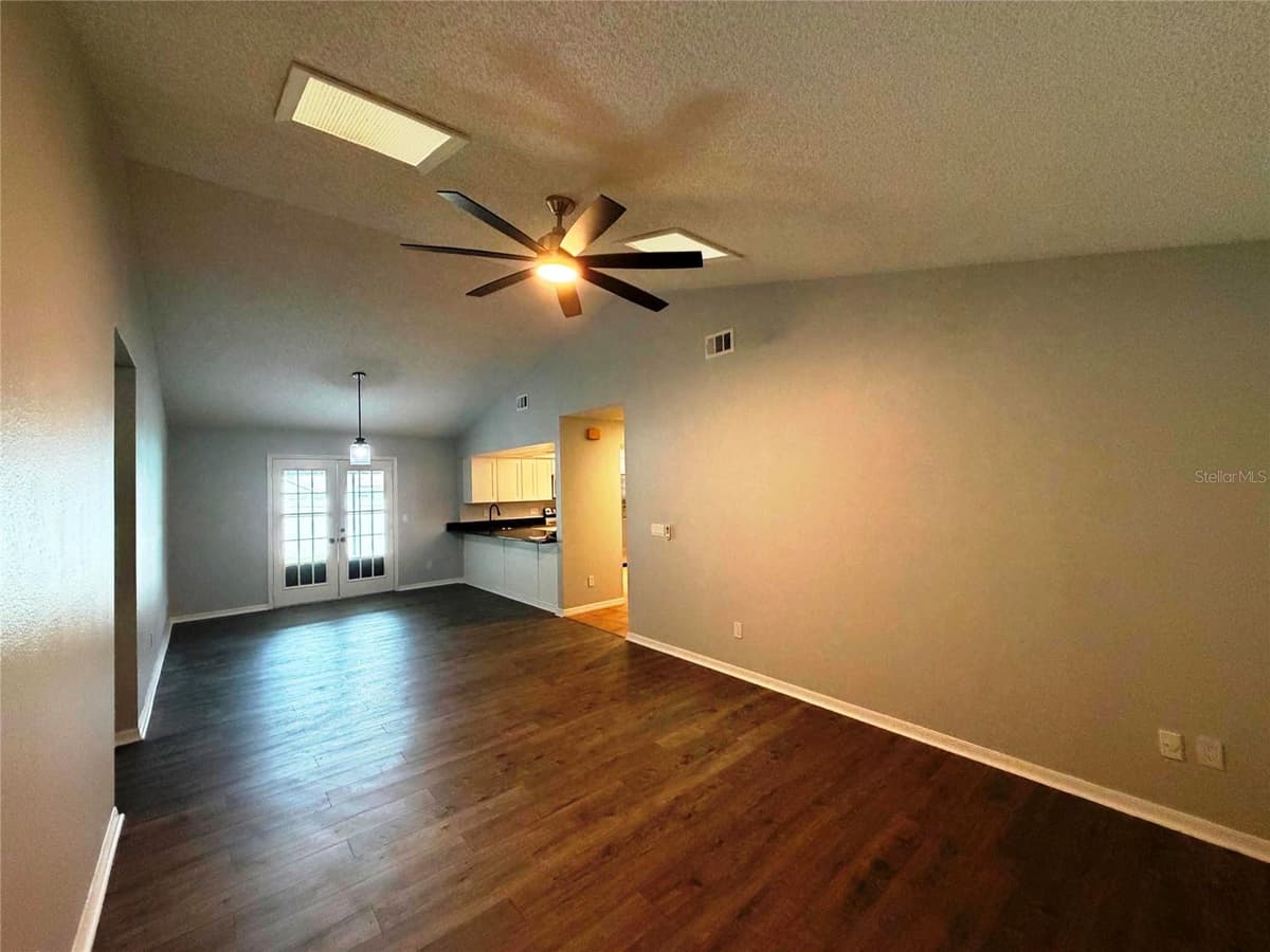 5291 INDIAN LAUREL COURT — photo 3 of 19