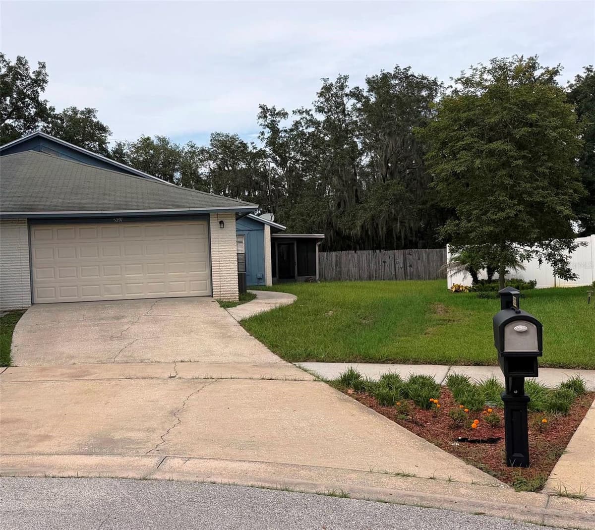 5291 INDIAN LAUREL COURT — photo 2 of 19