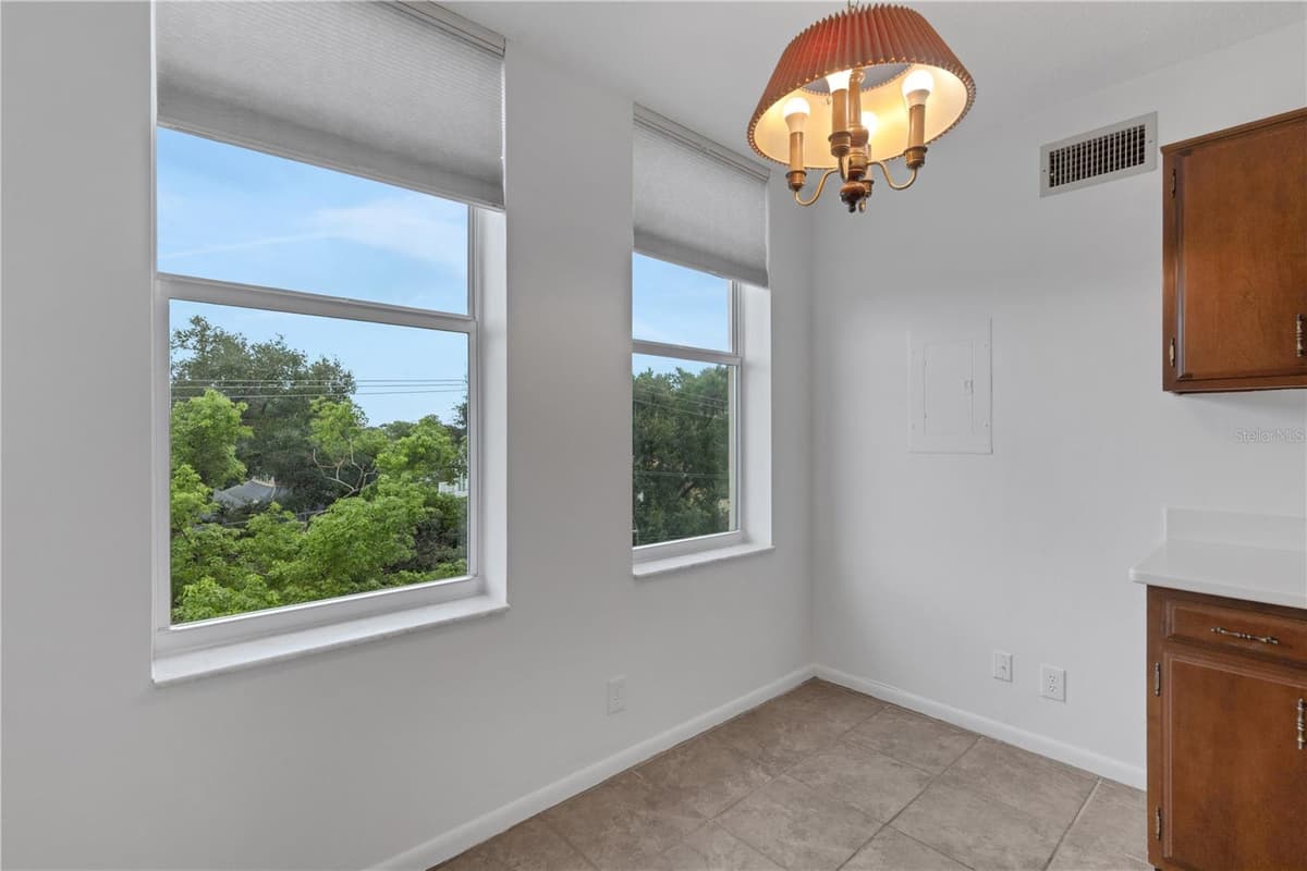 2403 ARDSON PLACE — photo 26 of 73