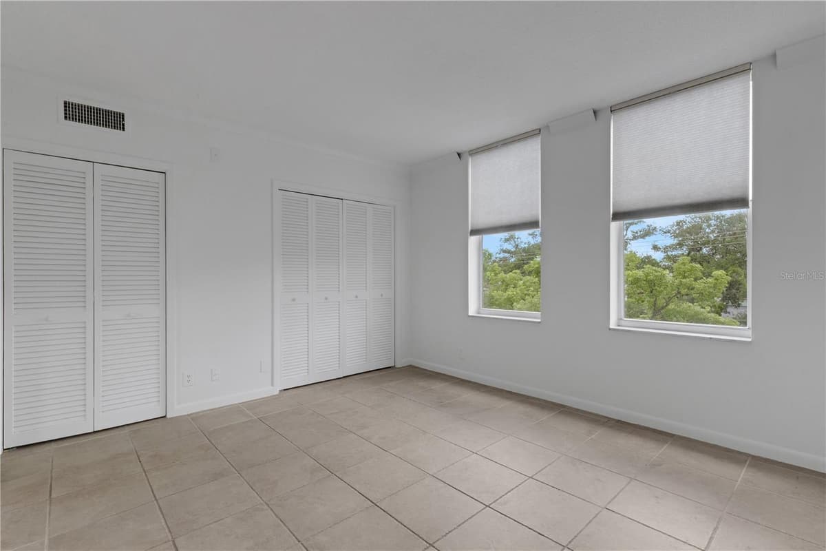 2403 ARDSON PLACE — photo 37 of 73