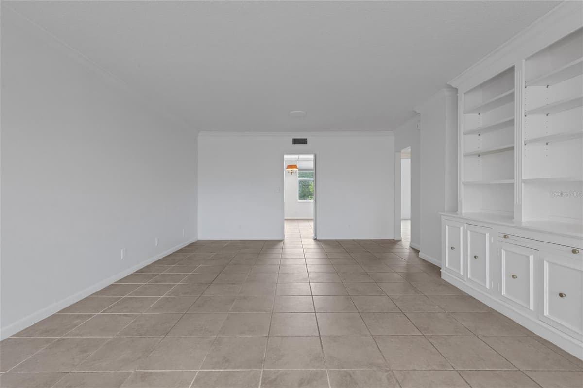 2403 ARDSON PLACE — photo 23 of 73