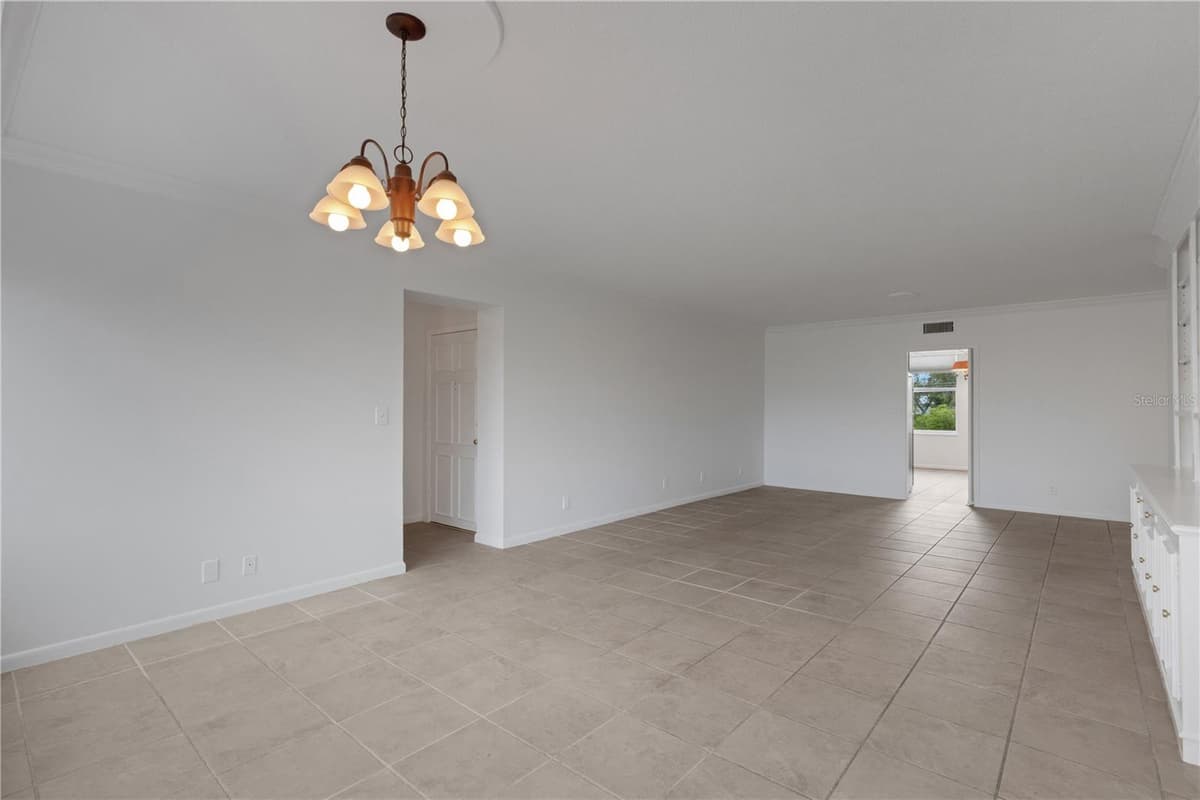 2403 ARDSON PLACE — photo 22 of 73