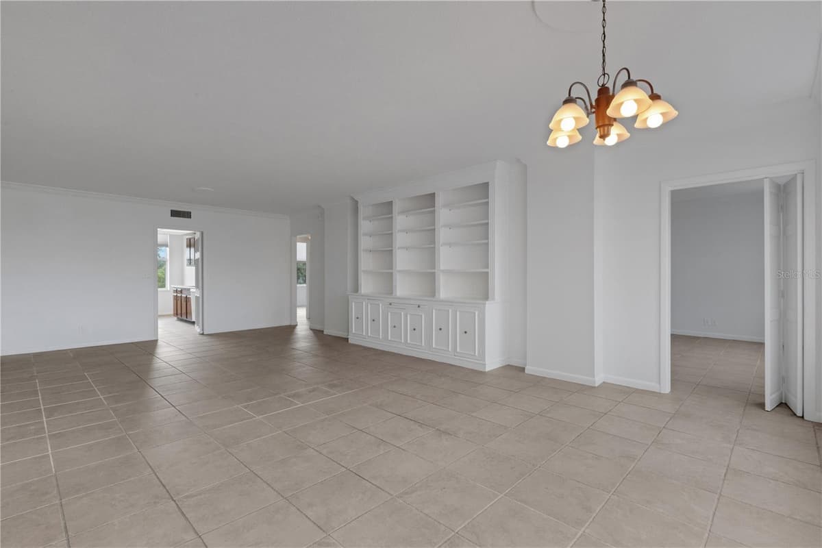 2403 ARDSON PLACE — photo 11 of 73