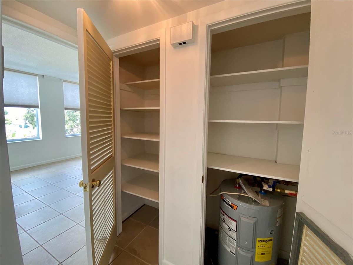 2403 ARDSON PLACE — photo 43 of 73