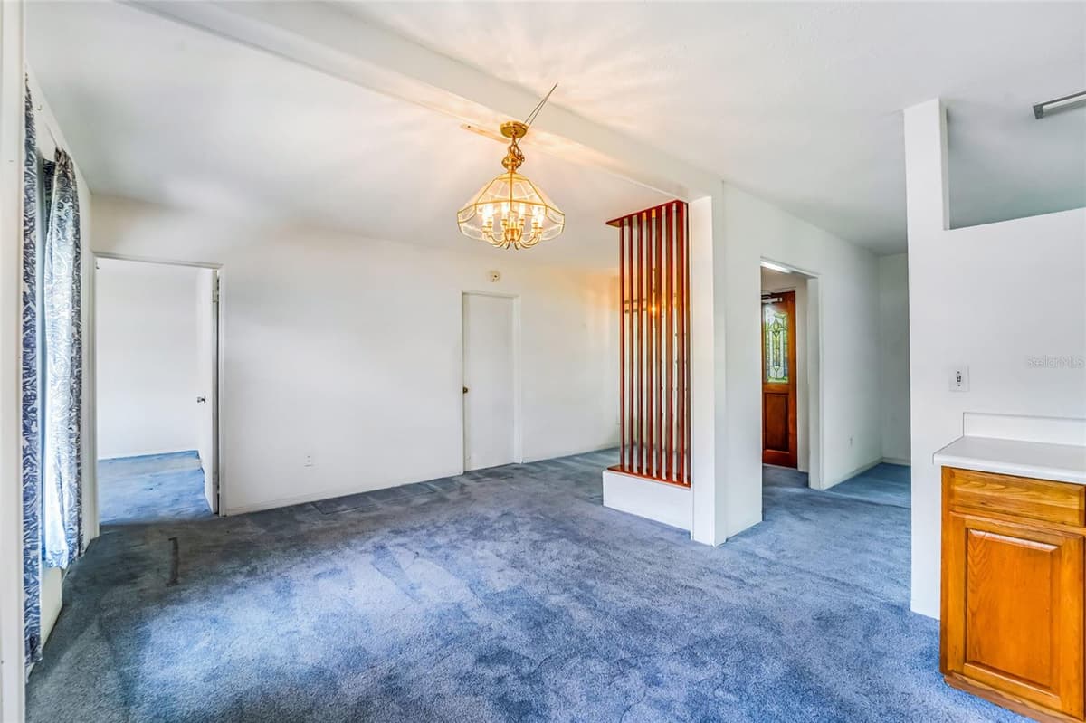 1326 ST THOMAS DRIVE — photo 9 of 49
