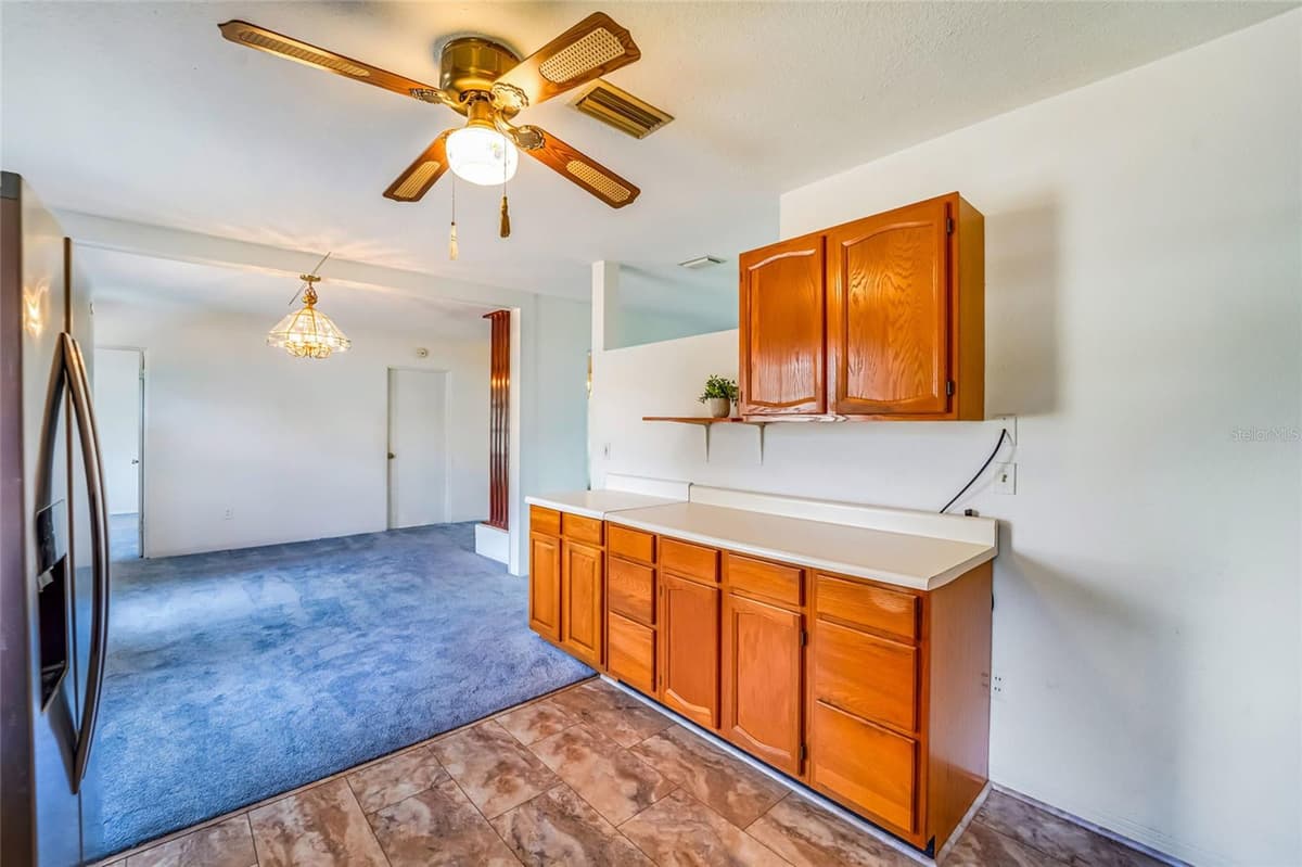 1326 ST THOMAS DRIVE — photo 12 of 49