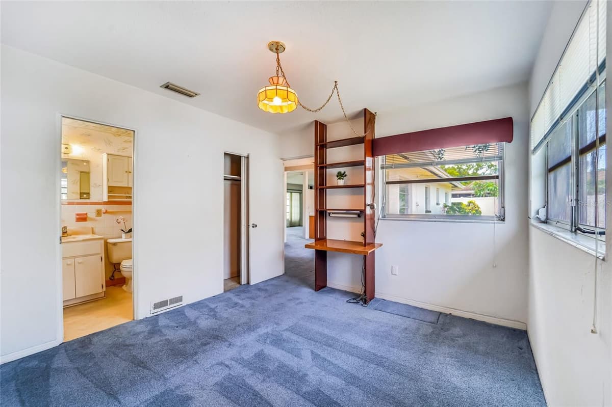 1326 ST THOMAS DRIVE — photo 19 of 49