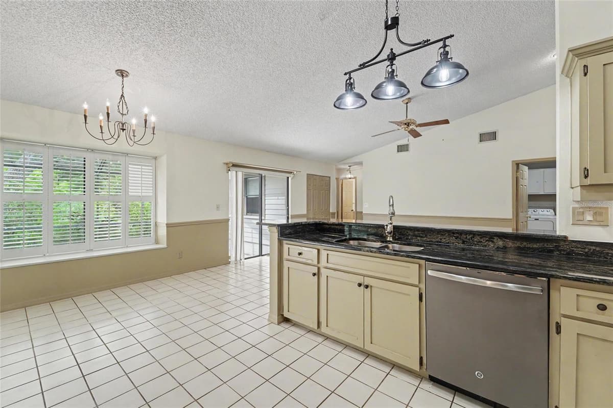3408 ARCADIA DRIVE — photo 19 of 56