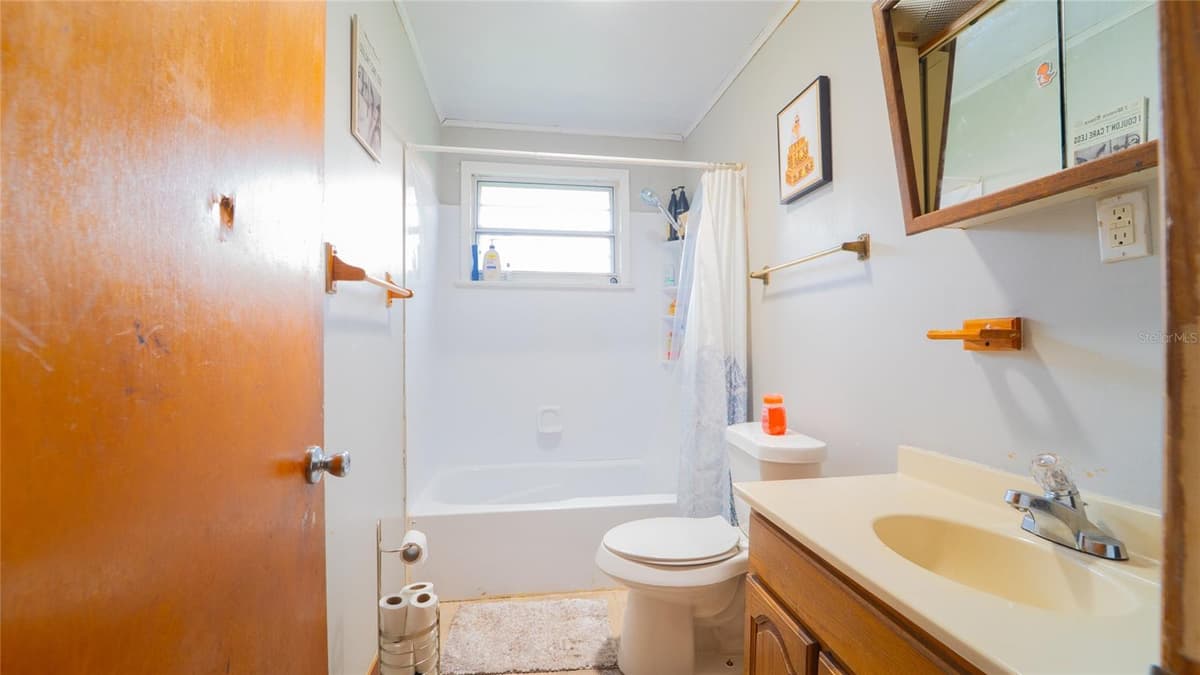 6915 KLONDIKE ROAD — photo 37 of 58