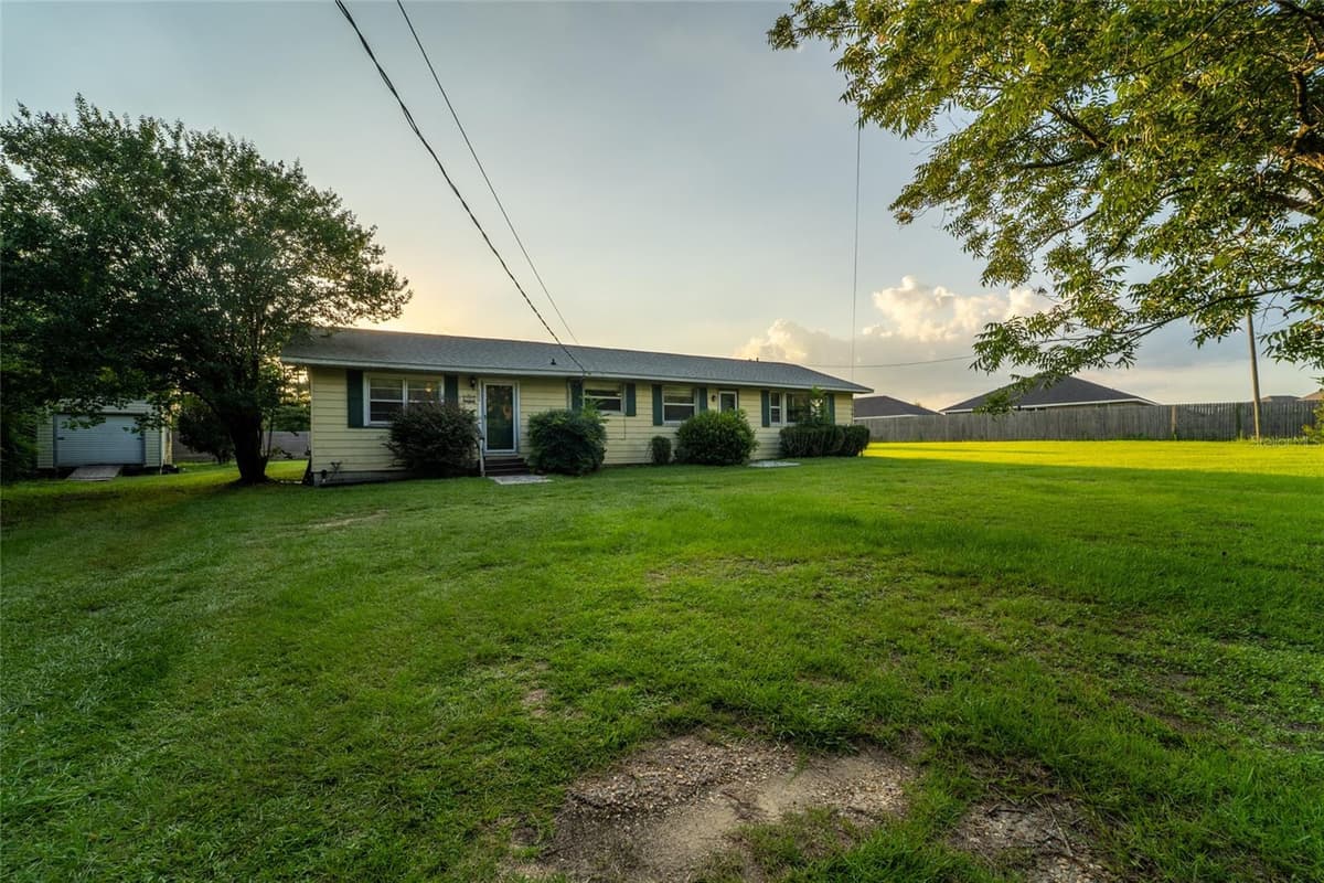 6915 KLONDIKE ROAD — photo 4 of 58