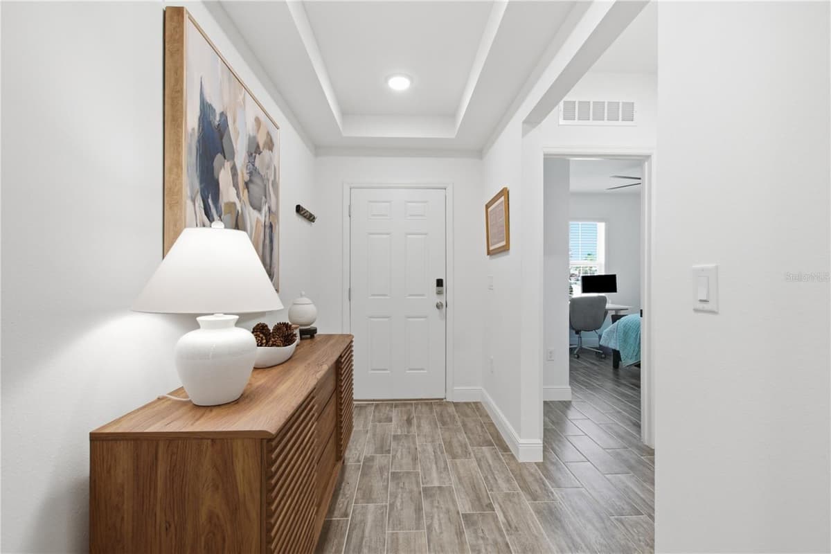 1111 OAK BLUFF DRIVE — photo 5 of 69