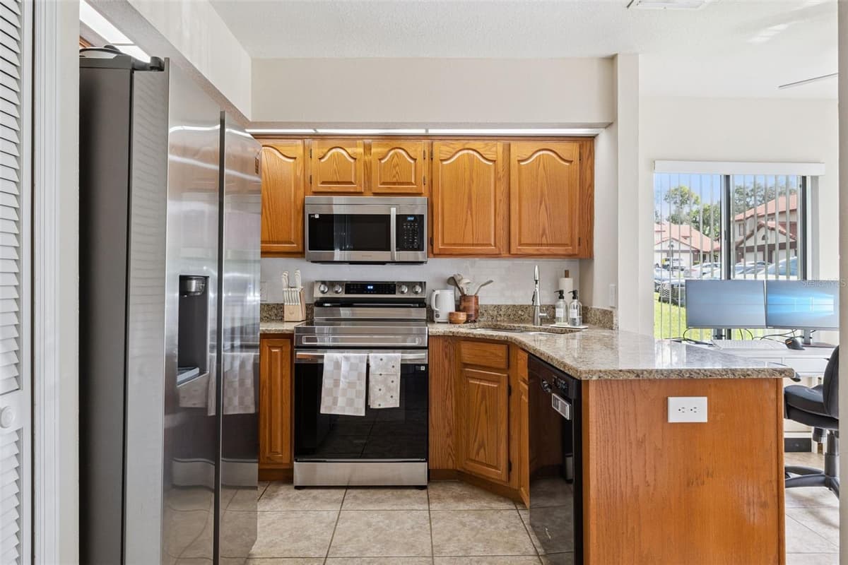 3344 GRAY FOX COVE — photo 10 of 45