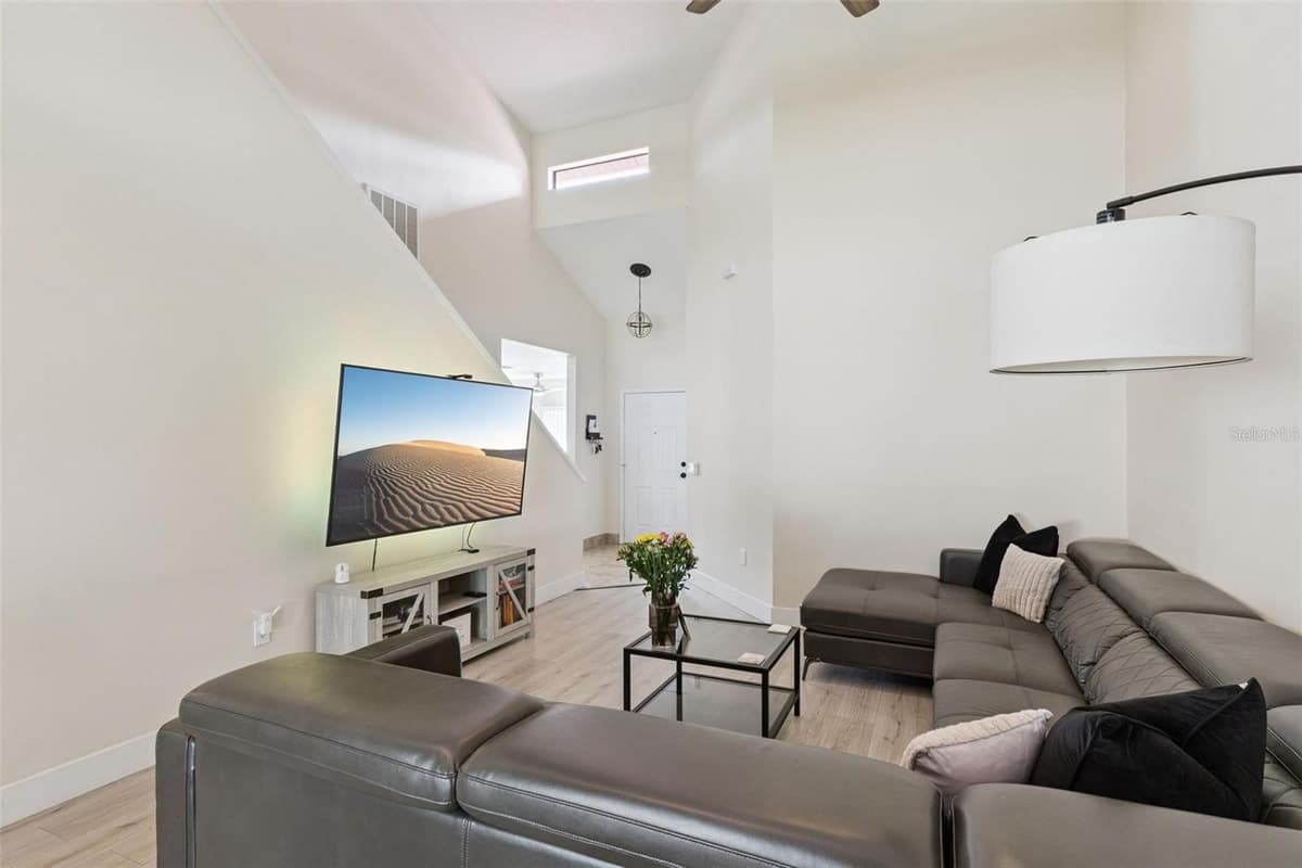 3344 GRAY FOX COVE — photo 5 of 45