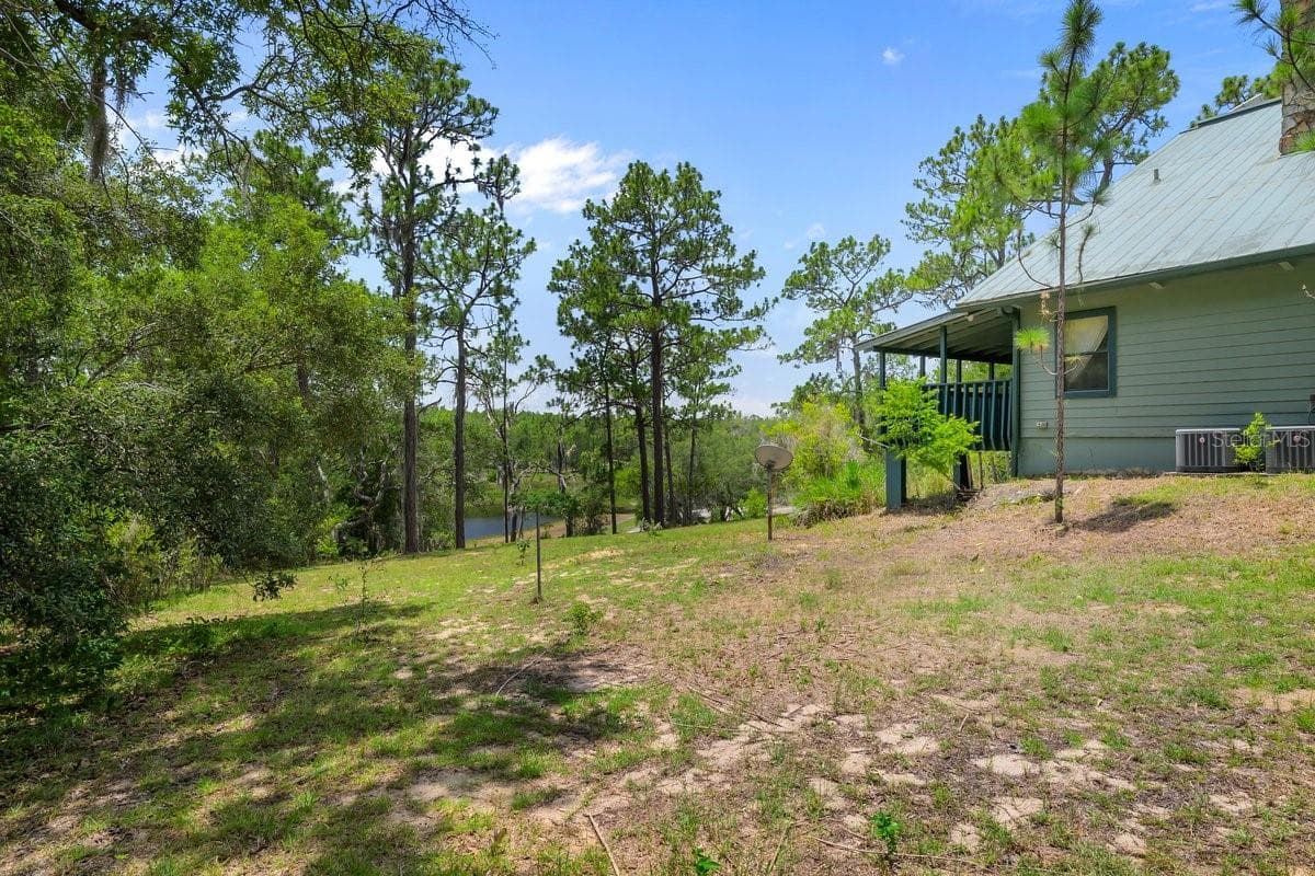 251 CUE LAKE DRIVE — photo 33 of 45