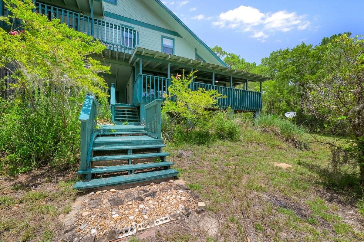 251 CUE LAKE DRIVE — photo 27 of 45