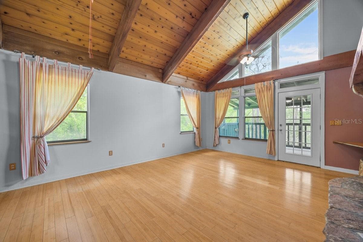 251 CUE LAKE DRIVE — photo 6 of 45