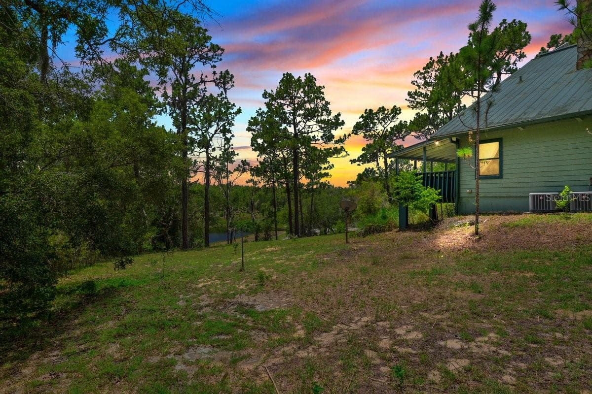 251 CUE LAKE DRIVE — photo 40 of 45