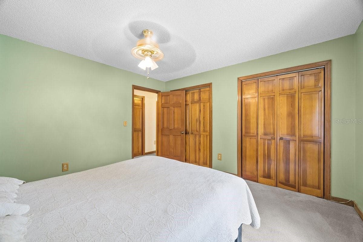 251 CUE LAKE DRIVE — photo 14 of 45