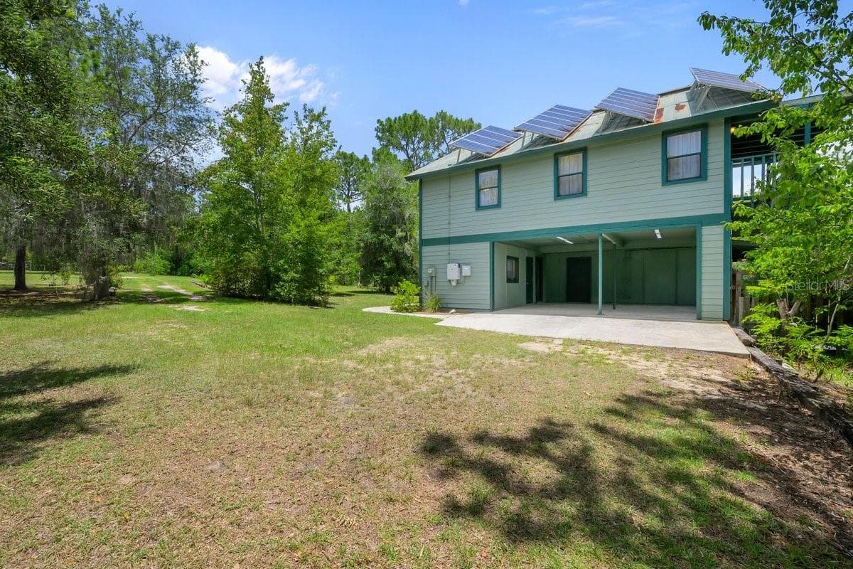 251 CUE LAKE DRIVE — photo 32 of 45