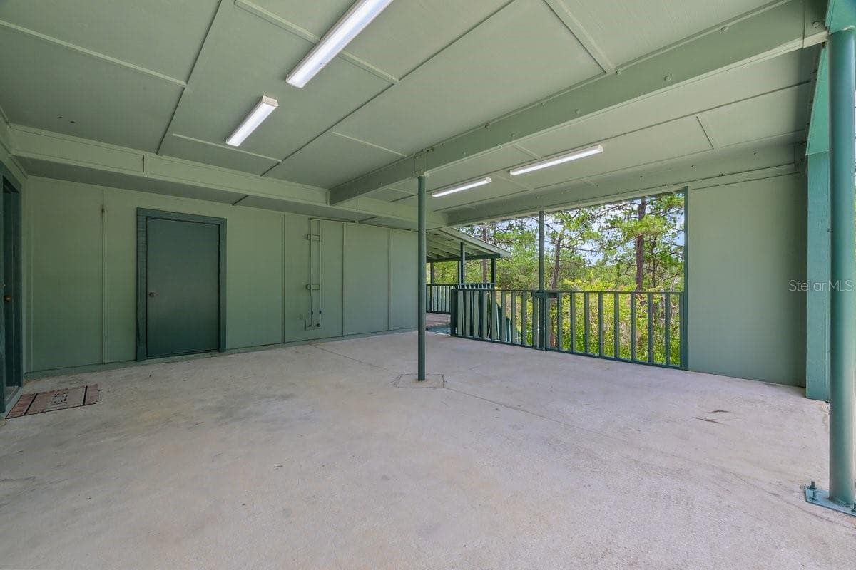 251 CUE LAKE DRIVE — photo 24 of 45