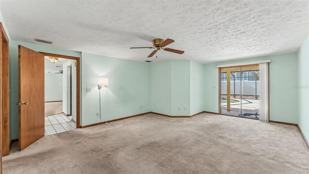 601 FIELDSTONE DRIVE — photo 31 of 50