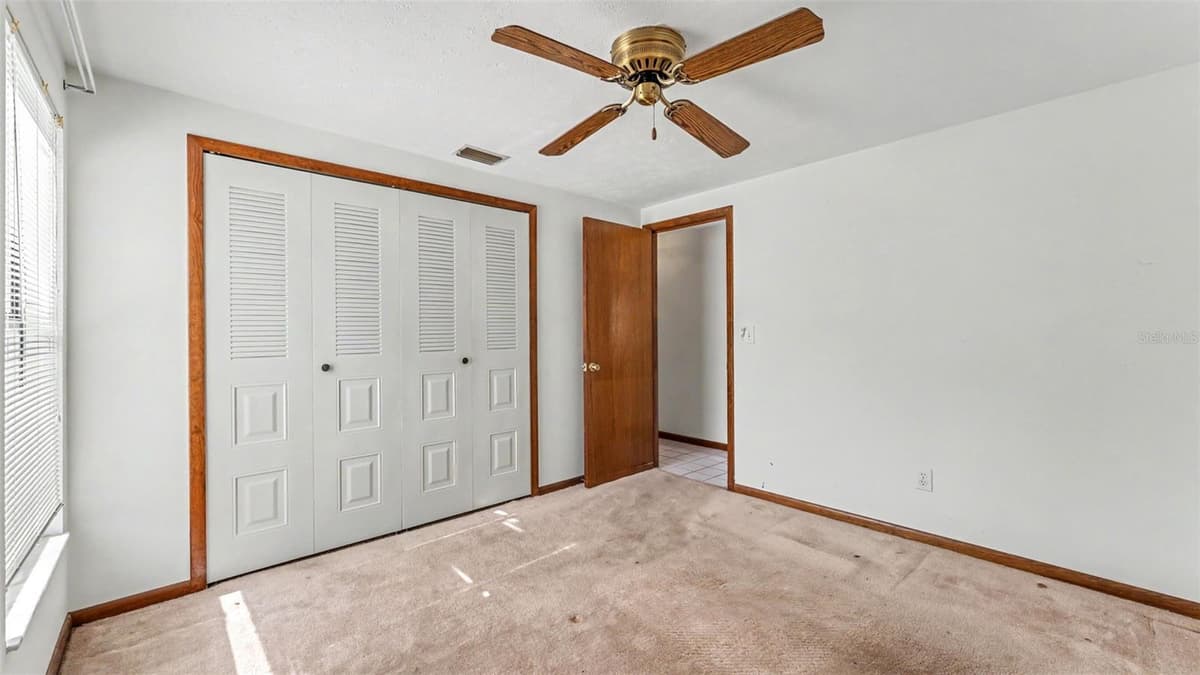 601 FIELDSTONE DRIVE — photo 36 of 50