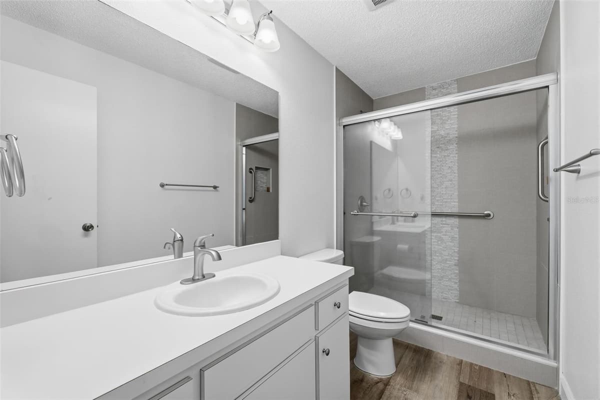 14499 SANDY DRIVE — photo 19 of 33